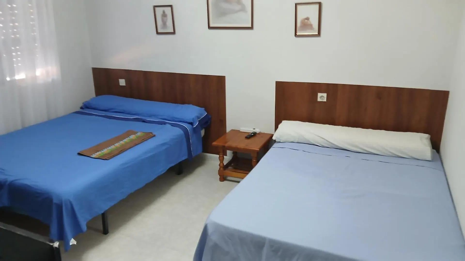 לינה וארוחת בוקר Habitacion Privada Familiar טולדו ספרד